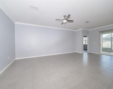1092 Pipestone Place - Photo Thumbnail 25