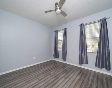 1092 Pipestone Place - Photo Thumbnail 18