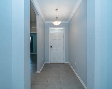 1092 Pipestone Place - Photo Thumbnail 7