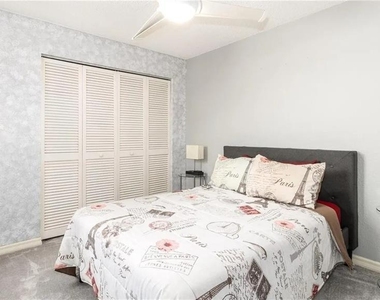10438 Saint Tropez Place - Photo Thumbnail 10