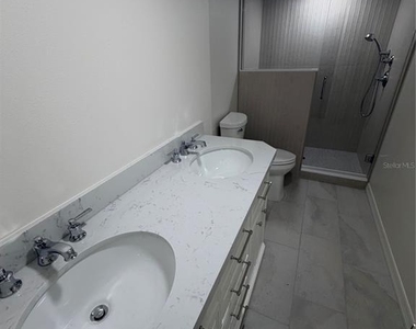 716 Bayway Boulevard - Photo Thumbnail 19