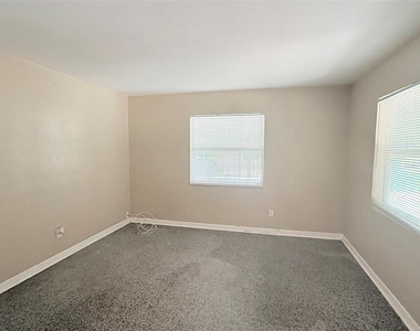 1304 Browning Street - Photo Thumbnail 1