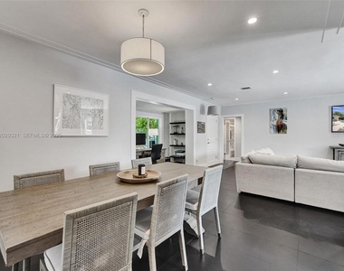 1912 Ne 119th Road - Photo Thumbnail 35