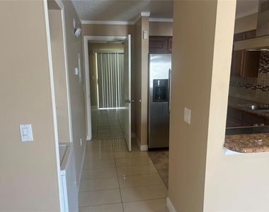 30 Lake Villa Way - Photo Thumbnail 4