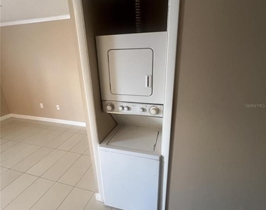 30 Lake Villa Way - Photo Thumbnail 10