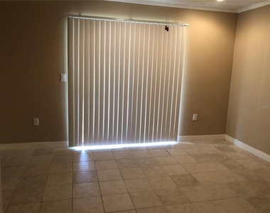30 Lake Villa Way - Photo Thumbnail 7