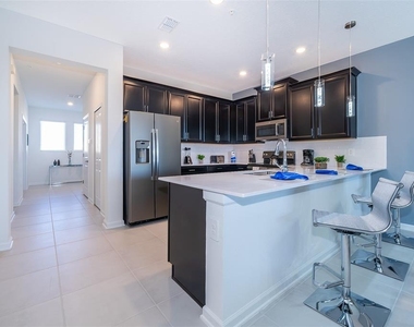 9335 Sommerset Hills Drive - Photo Thumbnail 13