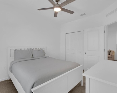 2845 Pierr Street - Photo Thumbnail 18