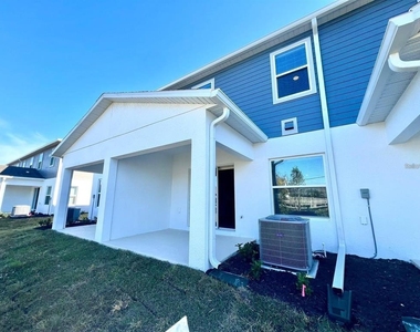 2774 Narcoossee Commons Way - Photo Thumbnail 16