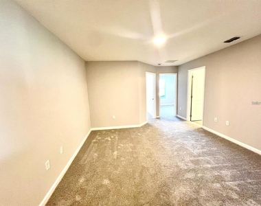 2774 Narcoossee Commons Way - Photo Thumbnail 7