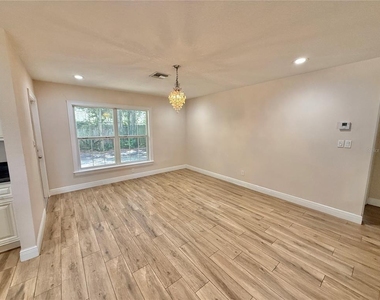 2810 Flowertree Road - Photo Thumbnail 6