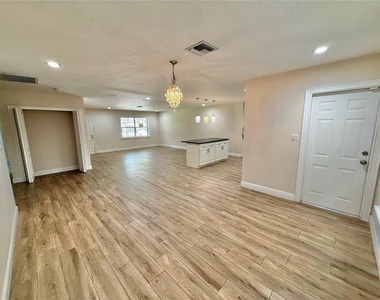 2810 Flowertree Road - Photo Thumbnail 7