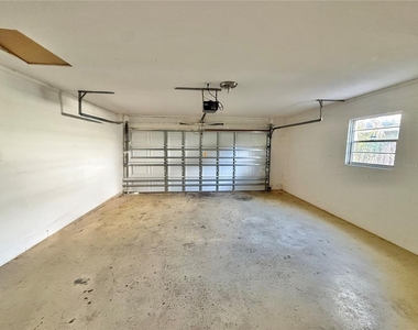 2810 Flowertree Road - Photo Thumbnail 21