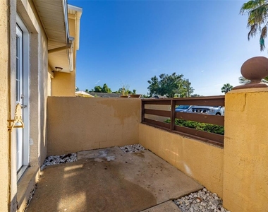 3128 Sandy Shore Lane - Photo Thumbnail 4