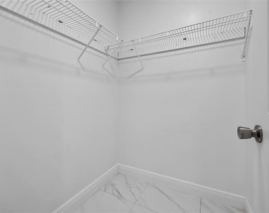 3128 Sandy Shore Lane - Photo Thumbnail 36