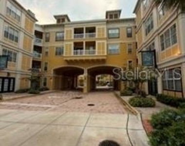 860 N Orange Avenue - Photo Thumbnail 2