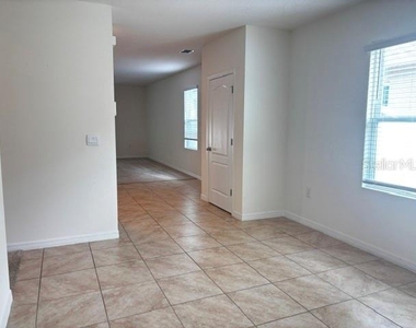 335 Gina Lane - Photo Thumbnail 3