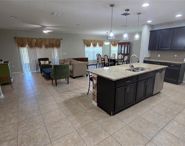 3729 Isles Arbor Lane - Photo Thumbnail 4