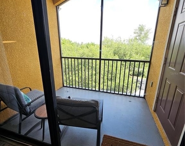 8335 38th Street Circle E - Photo Thumbnail 12