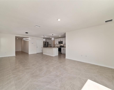 8741 Sw 45th Court - Photo Thumbnail 12