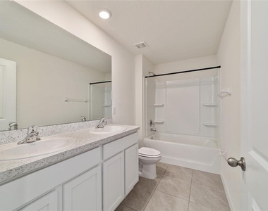 8741 Sw 45th Court - Photo Thumbnail 40