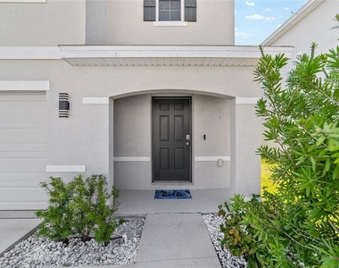 8741 Sw 45th Court - Photo Thumbnail 1
