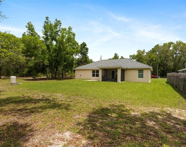 9432 Se 152nd Place - Photo Thumbnail 5