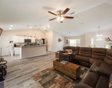 9432 Se 152nd Place - Photo Thumbnail 9