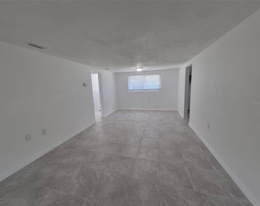 27 E Lemon Street - Photo Thumbnail 4