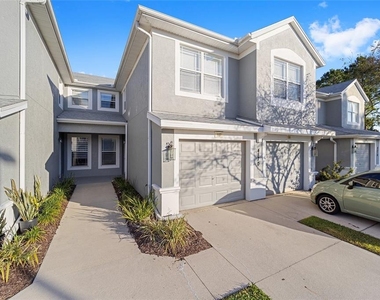4570 Sw 52nd Circle - Photo Thumbnail 2
