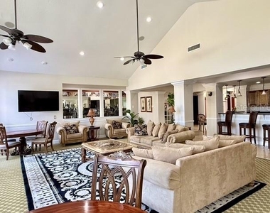 11594 Westwood Boulevard - Photo Thumbnail 22