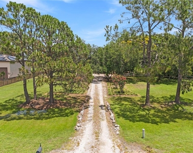 10355 Trout Road - Photo Thumbnail 9