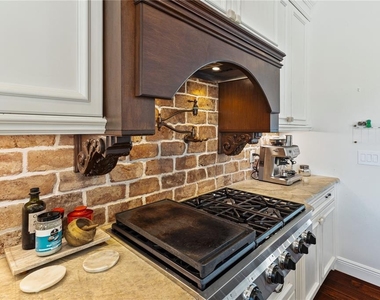 10355 Trout Road - Photo Thumbnail 37