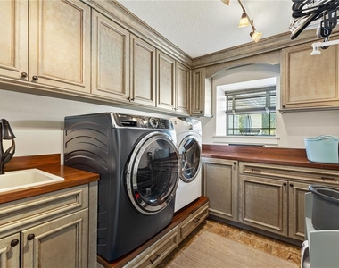 10355 Trout Road - Photo Thumbnail 62