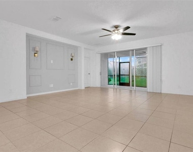 901 Sabal Breeze Lane - Photo Thumbnail 3