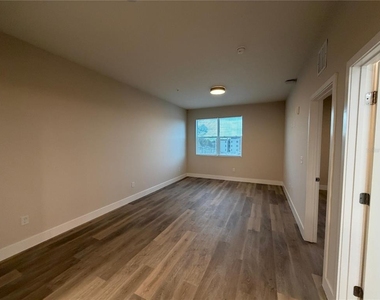 4424 S Texas Avenue - Photo Thumbnail 24