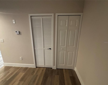 4424 S Texas Avenue - Photo Thumbnail 8