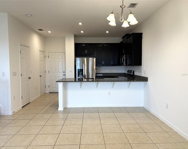 10009 Eagle Rock Alley - Photo Thumbnail 4