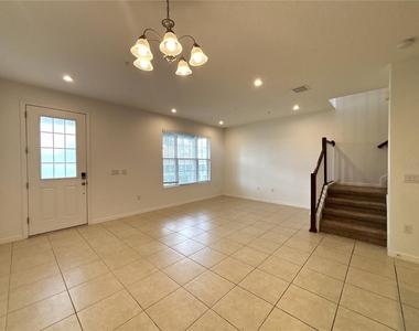 10009 Eagle Rock Alley - Photo Thumbnail 6