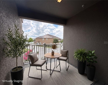 10009 Eagle Rock Alley - Photo Thumbnail 17