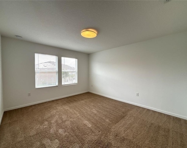 10009 Eagle Rock Alley - Photo Thumbnail 20