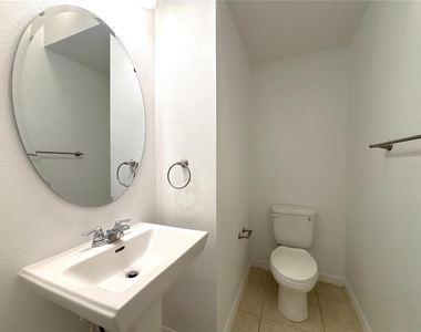 10009 Eagle Rock Alley - Photo Thumbnail 10
