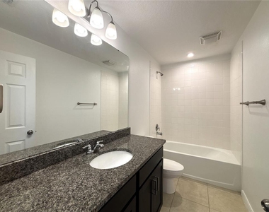 10009 Eagle Rock Alley - Photo Thumbnail 30