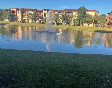 5572 Metrowest Boulevard - Photo Thumbnail 9