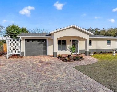 157 Alhambra Avenue - Photo Thumbnail 46