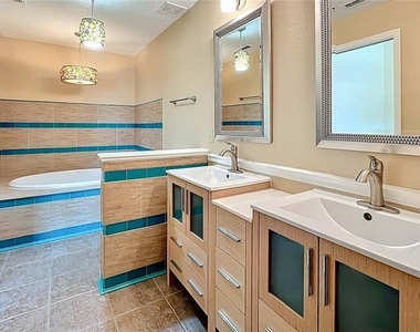 630 Killarney Bay Court - Photo Thumbnail 43
