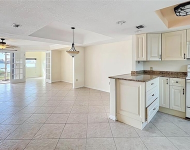 630 Killarney Bay Court - Photo Thumbnail 4