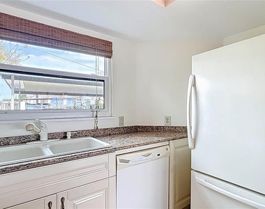 630 Killarney Bay Court - Photo Thumbnail 23