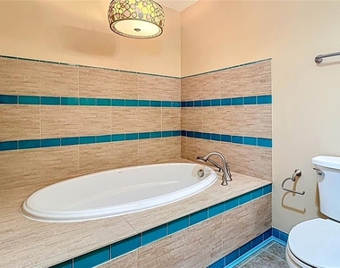 630 Killarney Bay Court - Photo Thumbnail 44