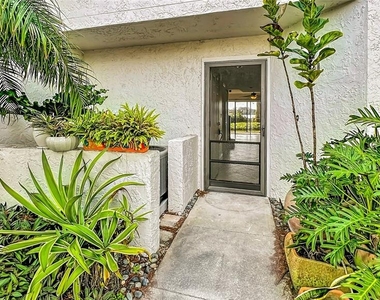 630 Killarney Bay Court - Photo Thumbnail 3